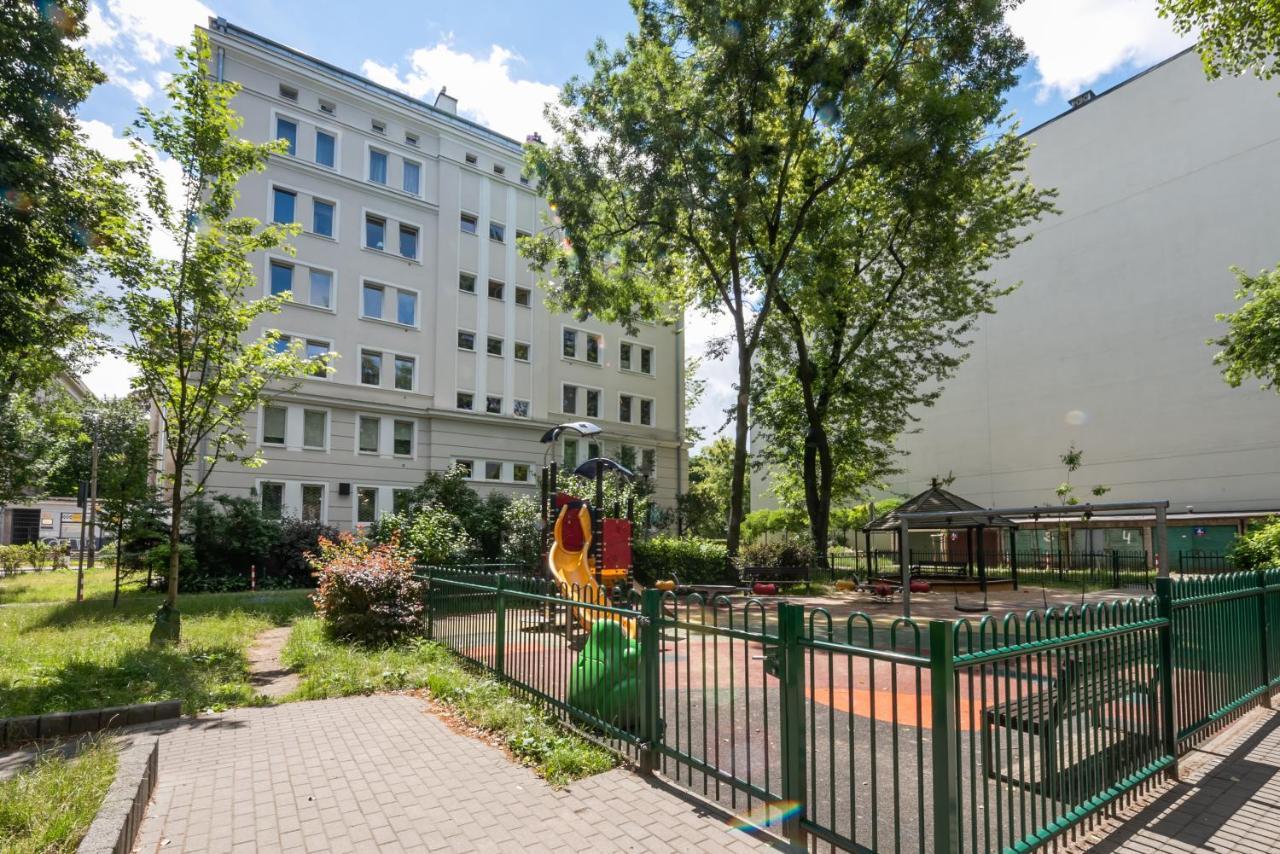 Ogrodowa Warm Wood Apartment Varşova Dış mekan fotoğraf