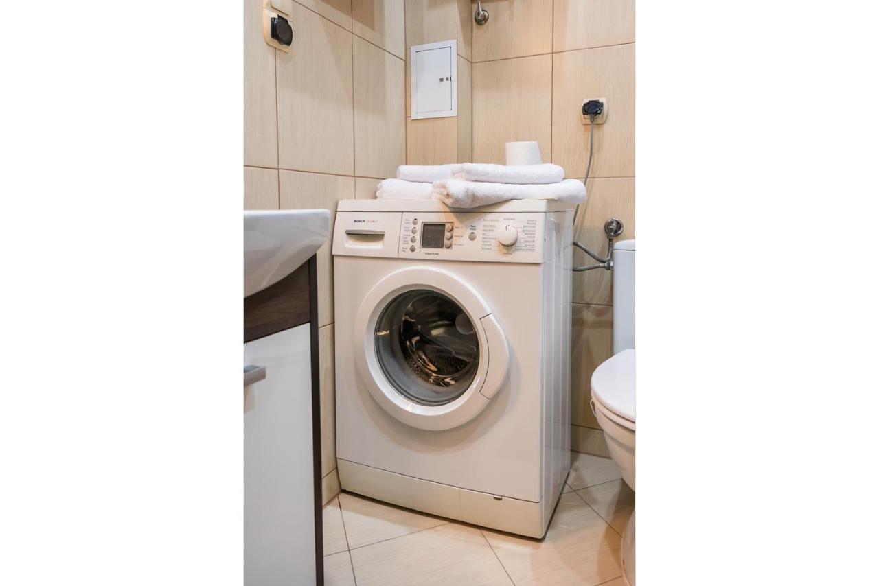 Ogrodowa Warm Wood Apartment Varşova Dış mekan fotoğraf